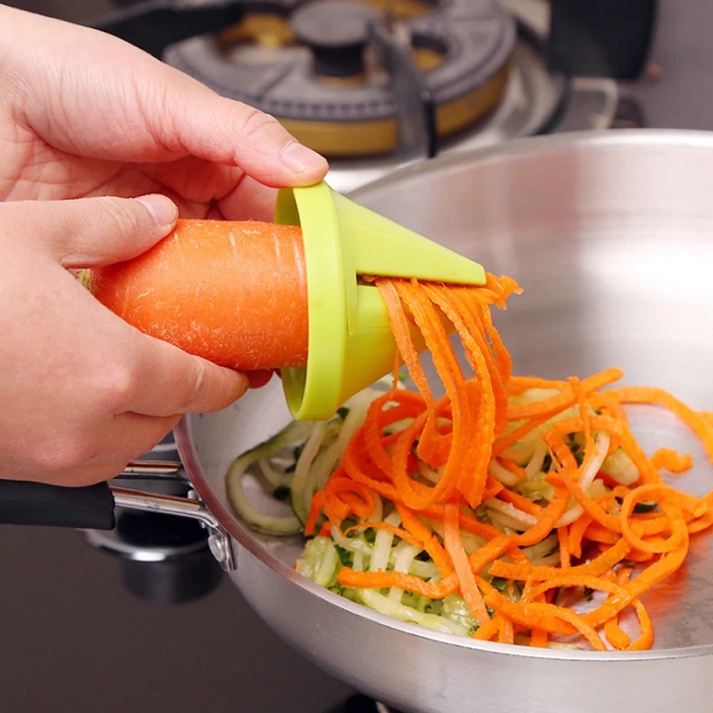 Utensile da cucina verdura fru - Household Kitchen Gadgets Vegetable Cutter Silk Cutter recensione e prezzo