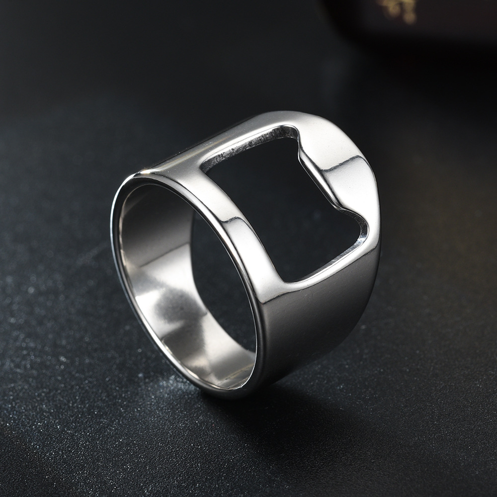 Anello apribottiglie da uomo a - Kitchen Gadgets Names recensione e prezzo